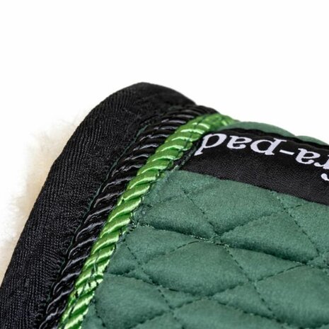Kifra-pad Square Lamswol Forest Green Velvet